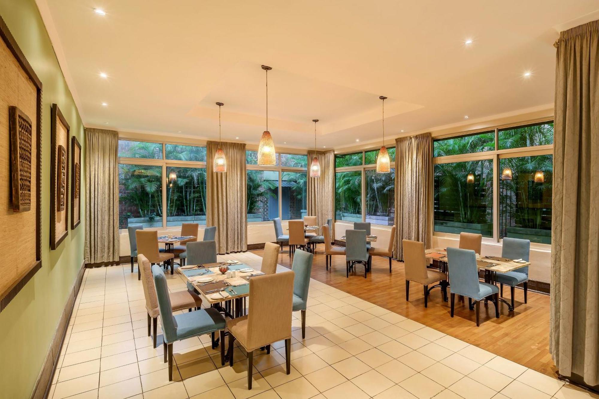 Protea Hotel By Marriott Lusaka Exteriér fotografie