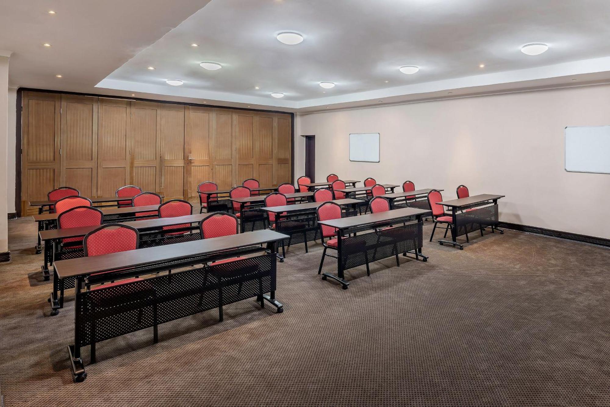 Protea Hotel By Marriott Lusaka Exteriér fotografie