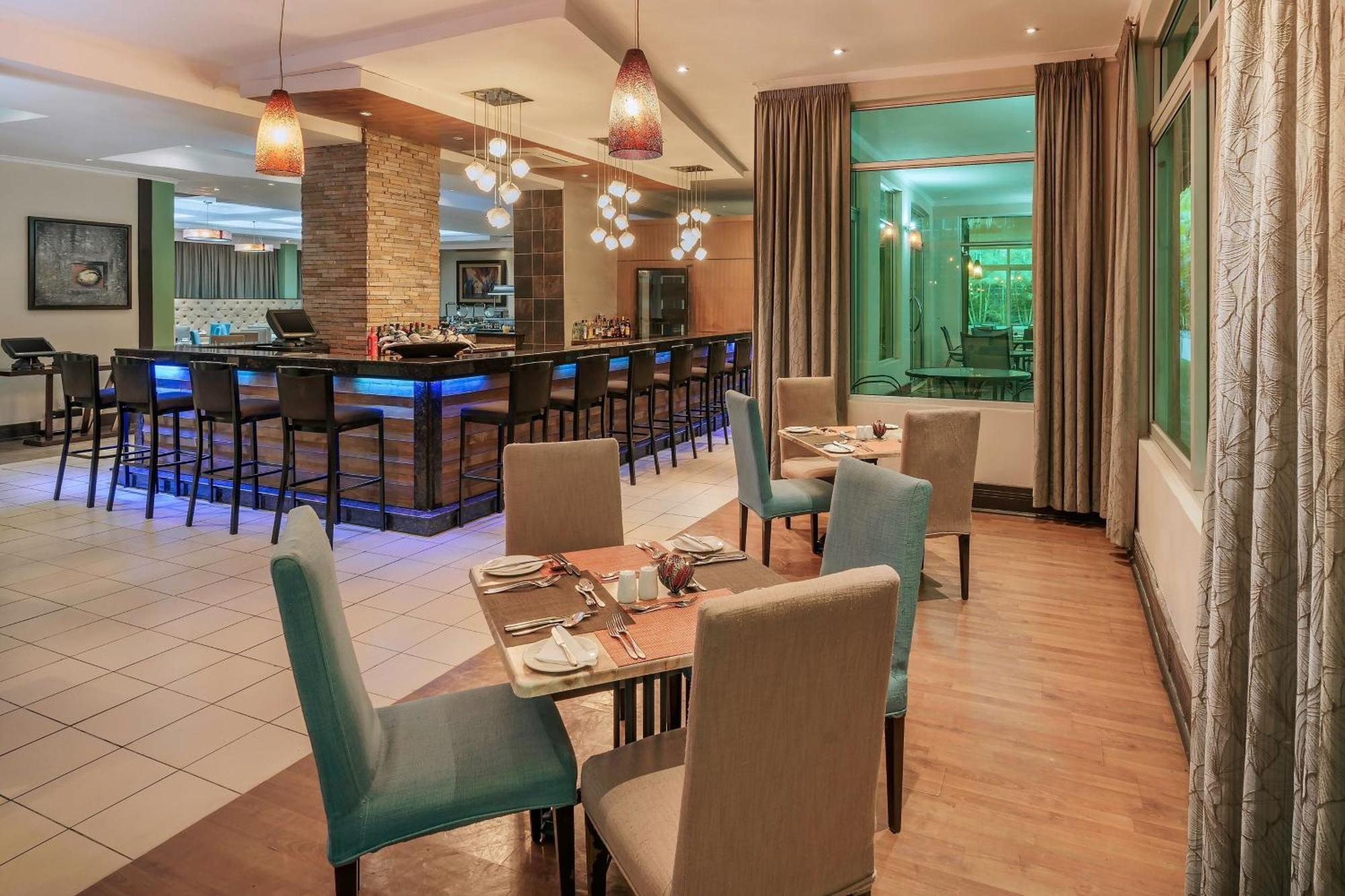 Protea Hotel By Marriott Lusaka Exteriér fotografie