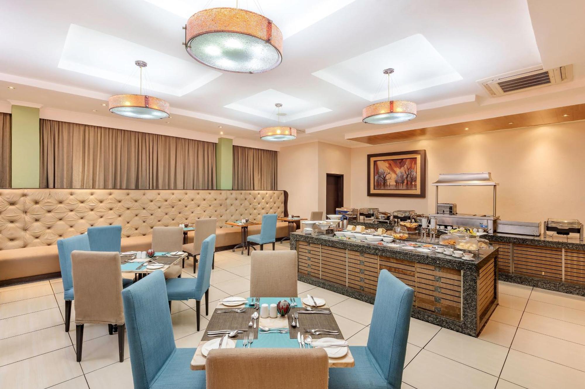 Protea Hotel By Marriott Lusaka Exteriér fotografie