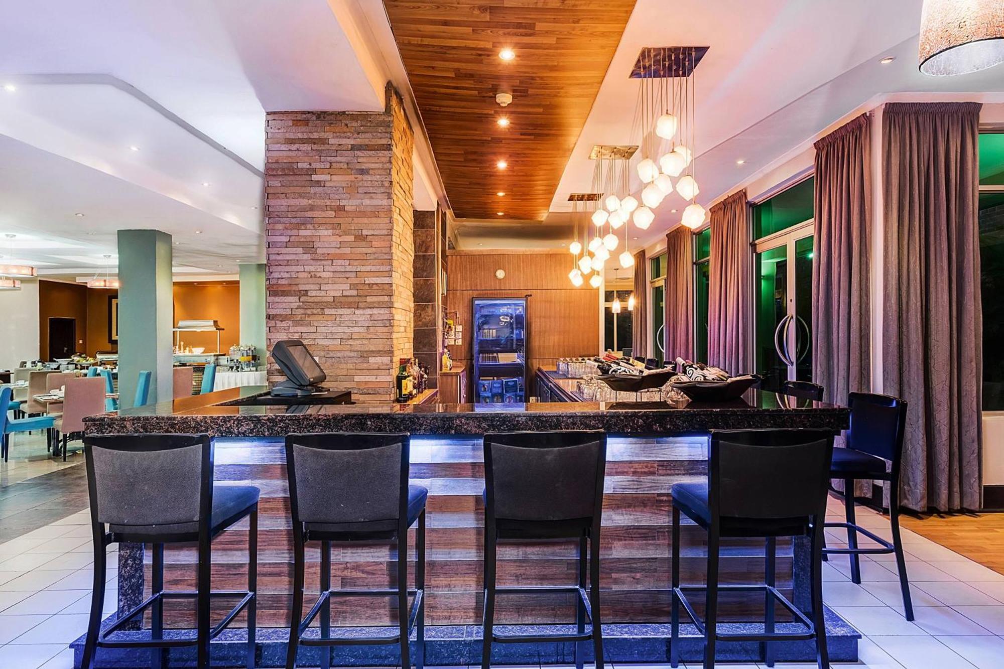 Protea Hotel By Marriott Lusaka Exteriér fotografie