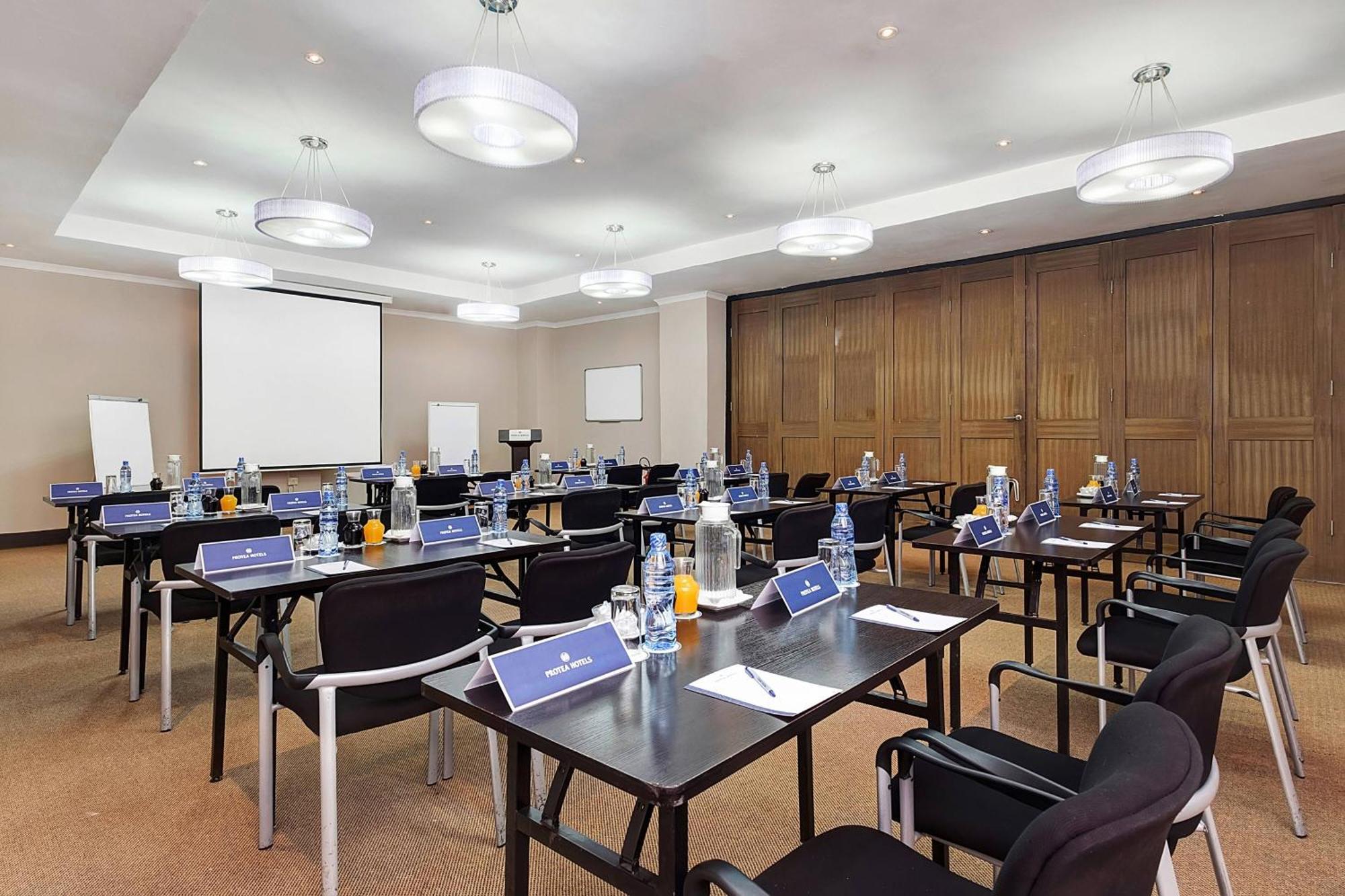 Protea Hotel By Marriott Lusaka Exteriér fotografie