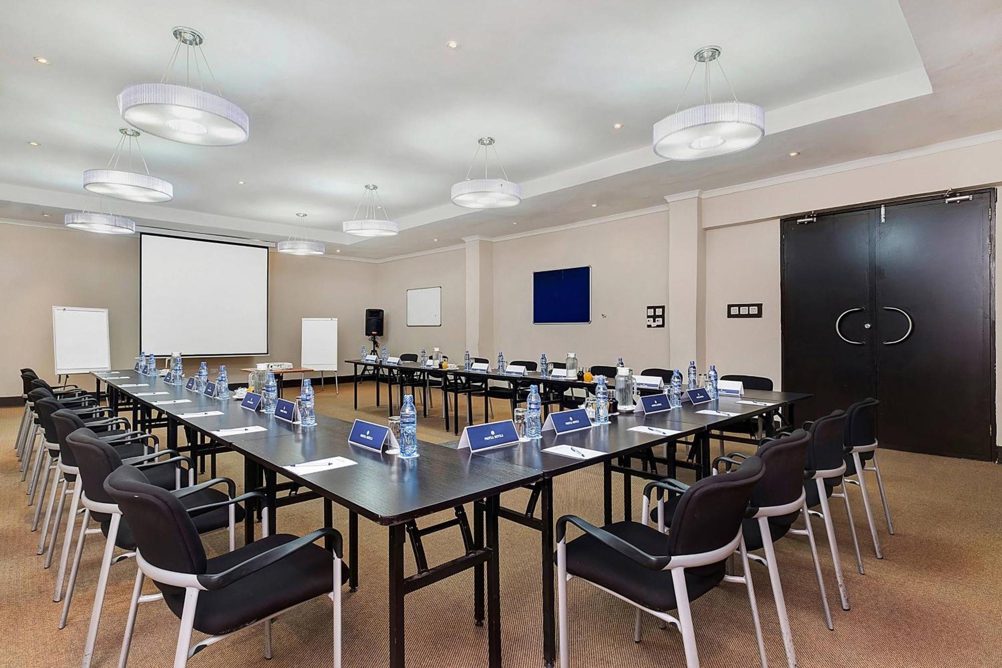 Protea Hotel By Marriott Lusaka Exteriér fotografie