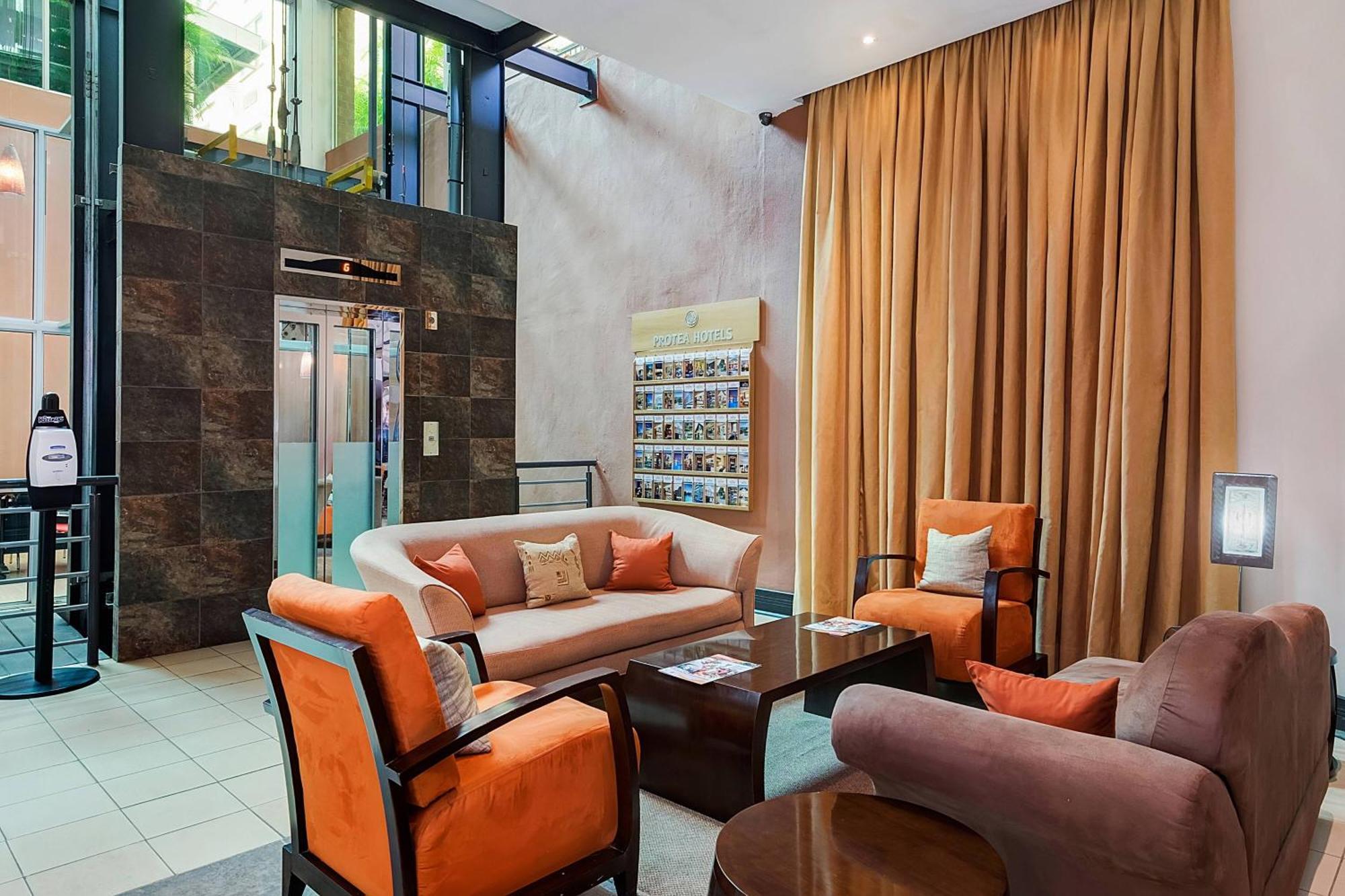 Protea Hotel By Marriott Lusaka Exteriér fotografie